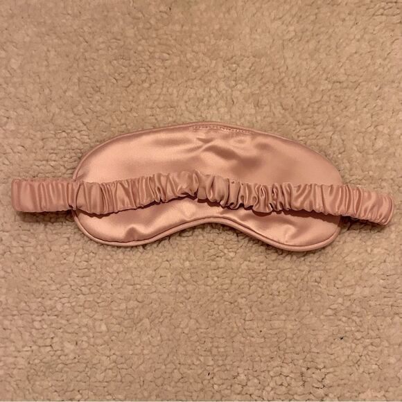 Pink Satin Sleep Mask - Picture 4 of 4